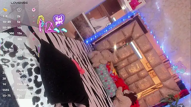 Sofia waltonx online show from April 20, 2:09 pm