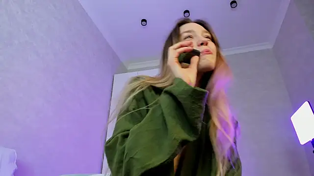 mary shiota online show from March 29, 8:25 am