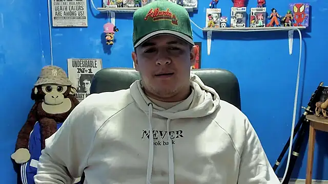 Snapshot of ney_22 chatting on January 10, 11:56 am ney 22 online show from January 10, 11:56 am