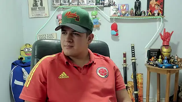 Snapshot of ney_22 chatting on February 2, 5:33 pm ney 22 online show from February 2, 5:33 pm