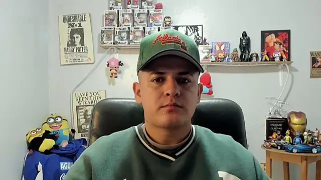 Snapshot of ney_22 chatting on February 8, 2:26 am ney 22 online show from February 8, 2:26 am