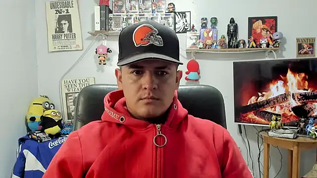 Snapshot of ney_22 chatting on February 14, 4:42 am ney 22 online show from February 14, 4:42 am