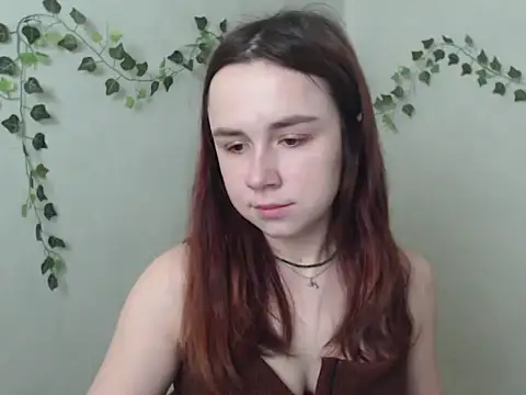 VeryVeryVeryShy  online show from March 19, 6:50 am