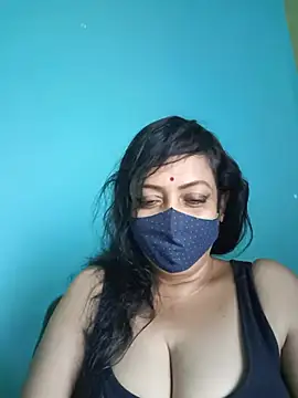 Snapshot of love_suman chatting on July 7, 7:23 am love suman online show from July 7, 7:23 am