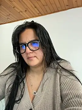 SWEETLILY18 online show from April 21, 12:33 pm