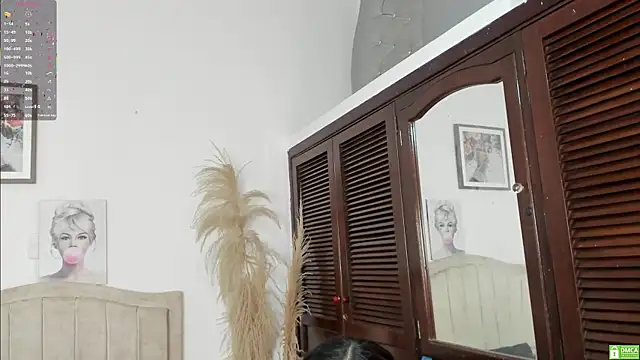 Snapshot of Bianka_olivetto021 chatting on July 8, 3:44 am Bianka olivetto021 online show from July 8, 3:44 am