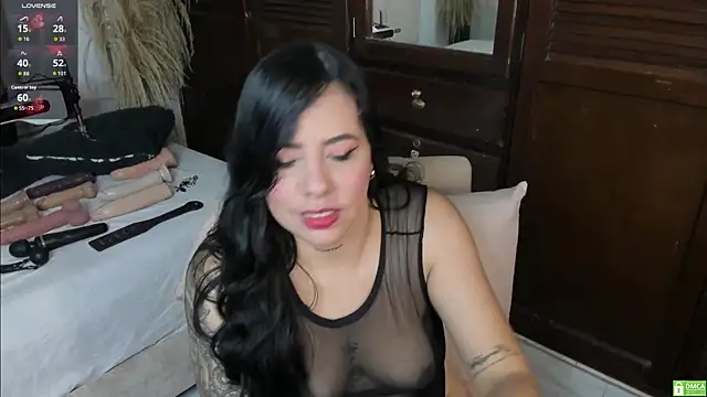 Snapshot of Bianka_olivetto021 chatting on July 31, 5:51 am Bianka olivetto021 online show from July 31, 5:51 am