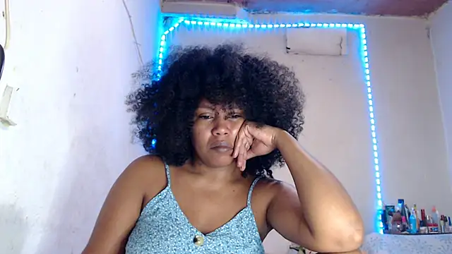 cherry cleou online show from December 18, 3:07 pm