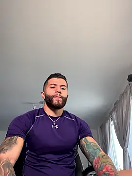 Snapshot of Frank_Farrell chatting on February 19, 8:05 pm Frank Farrell online show from February 19, 8:05 pm