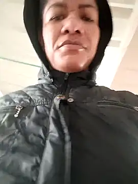 Bigassmommy x online show from March 28, 1:33 pm