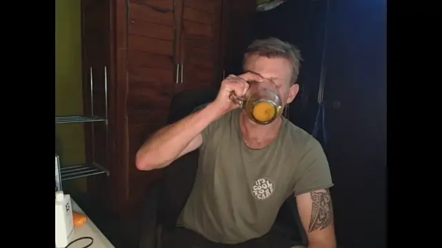 the-billy-blue online show from December 16, 8:52 am