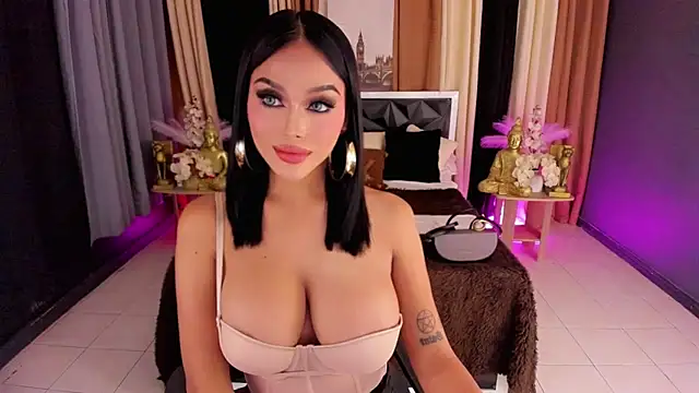 MsHannaSaint online show from July 27, 2:51 am