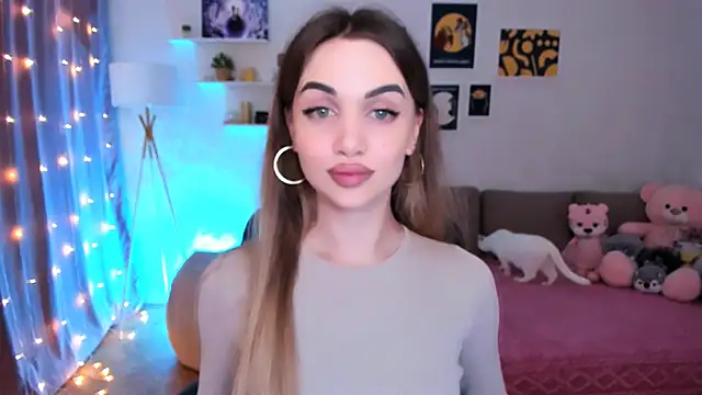 aPieceOfJoy online show from March 13, 8:00 pm