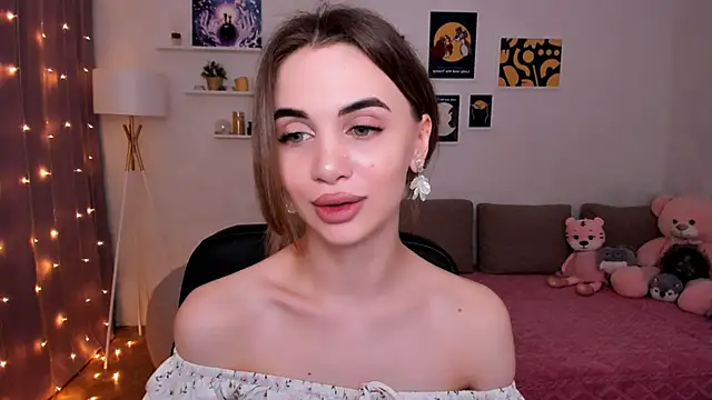 aPieceOfJoy online show from March 20, 8:51 pm