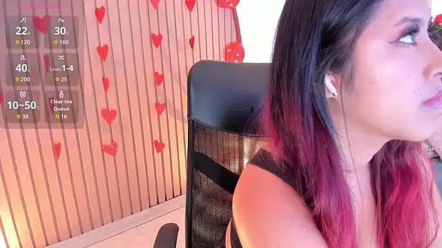 Karlagonzales  online show from February 15, 6:15 pm