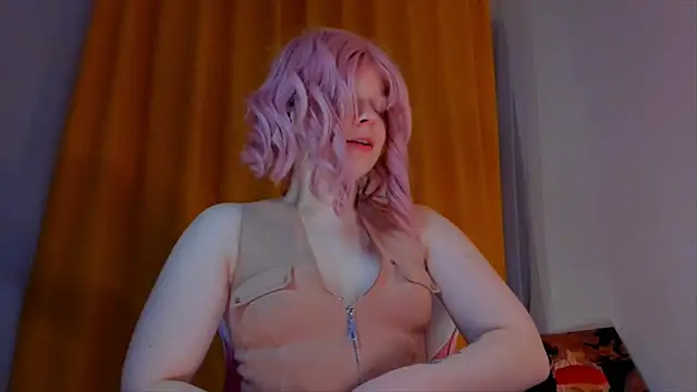 SueNiceeeee online show from April 12, 12:04 am