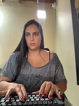 kendall 52 online show from May 6, 3:28 pm