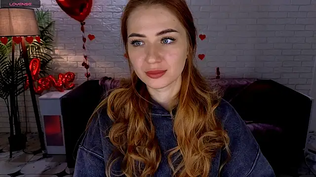 Adelyna Bird online show from February 16, 7:15 am