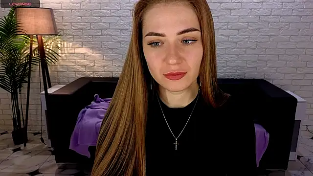 Adelyna Bird online show from February 27, 7:44 am