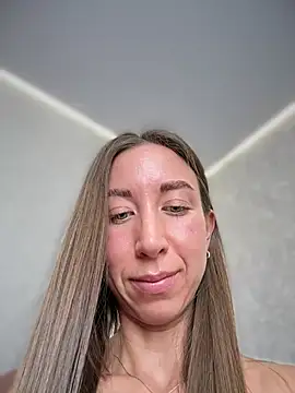 EvaCatt online show from July 9, 3:32 am
