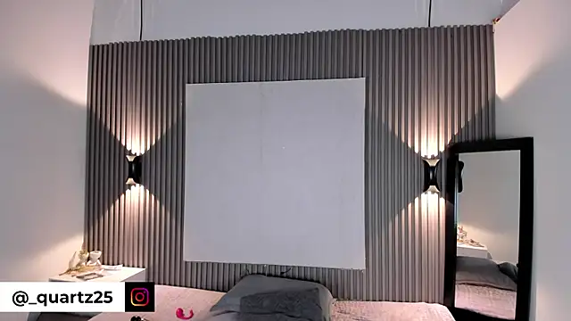 Zafiiraa online show from April 18, 3:43 am