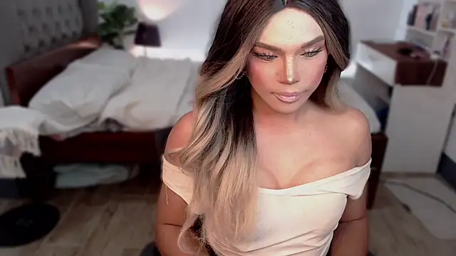 liaa lurrecams online show from September 11, 11:21 am