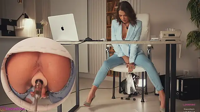 art porno online show from April 9, 12:54 am