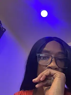 sweetsexiecool7 online show from July 11, 4:37 am