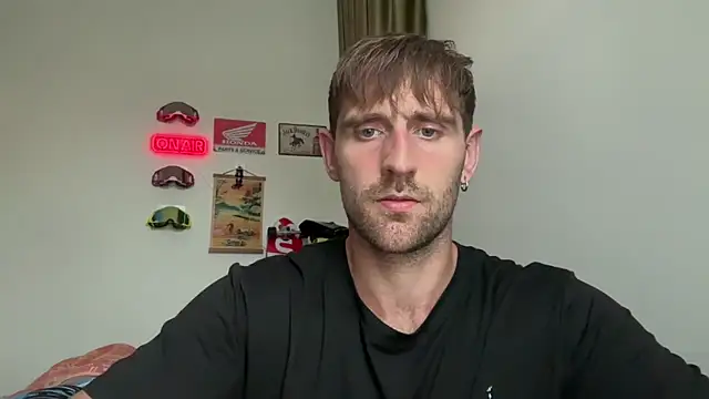 lukegunn online show from April 11, 8:29 am