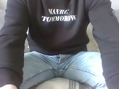 aroj95 online show from February 19, 8:43 am