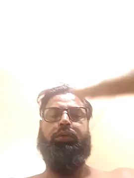 Snapshot of Armankhan30 chatting on May 3, 10:21 am Armankhan30 online show from May 3, 10:21 am
