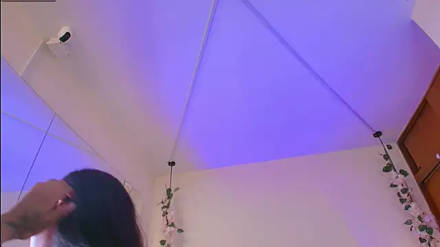 Athompzon online show from April 16, 11:22 am