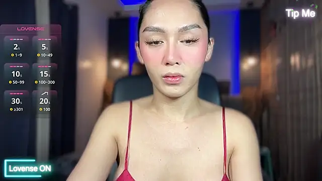 UrdreamTSgirl online show from November 5, 2:50 pm