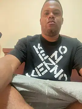 Iced cloudz online show from January 13, 5:07 pm