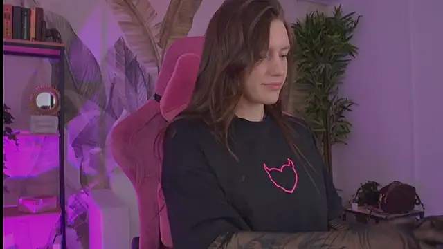 JennyDens online show from February 27, 4:29 pm