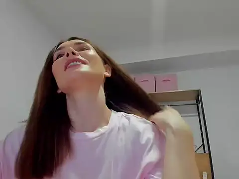 Snapshot of Cameron_diazz chatting on June 21, 10:34 pm Cameron diazz online show from June 21, 10:34 pm