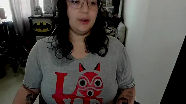 aika-dreams online show from April 18, 12:20 pm