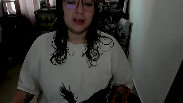 Snapshot of aika-dreams chatting on June 10, 1:43 pm aika-dreams online show from June 10, 1:43 pm