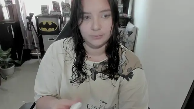 Snapshot of aika-dreams chatting on July 8, 1:48 pm aika-dreams online show from July 8, 1:48 pm
