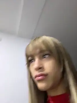 stormytt  online show from April 18, 2:48 am