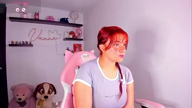 Vannessa  Shy online show from April 14, 10:27 pm