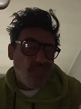 maxximere online show from February 2, 2:05 pm