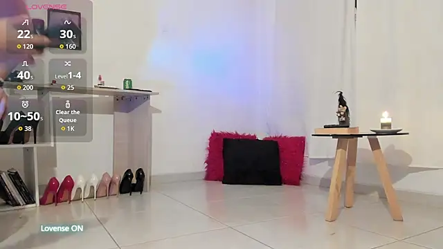 emely garcia online show from June 25, 1:27 am