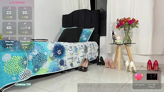 emely garcia online show from July 22, 1:19 am