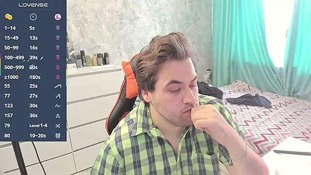 Morlaios online show from April 1, 1:01 pm