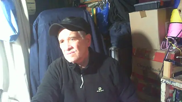 nonnomaturobisex online show from February 9, 9:13 am