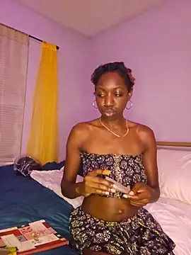 Snapshot of oliviaprettypussy chatting on July 5, 3:45 am oliviaprettypussy online show from July 5, 3:45 am