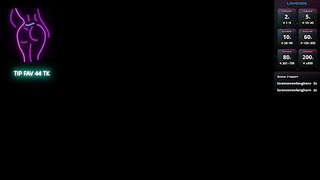 Snapshot of cloe_25 chatting on November 4, 2:54 am cloe 25 online show from November 4, 2:54 am