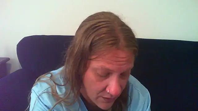 BubblegumCj online show from February 15, 8:02 am