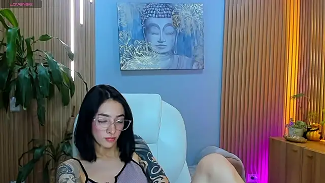 barbie scoth  online show from April 17, 2:36 am